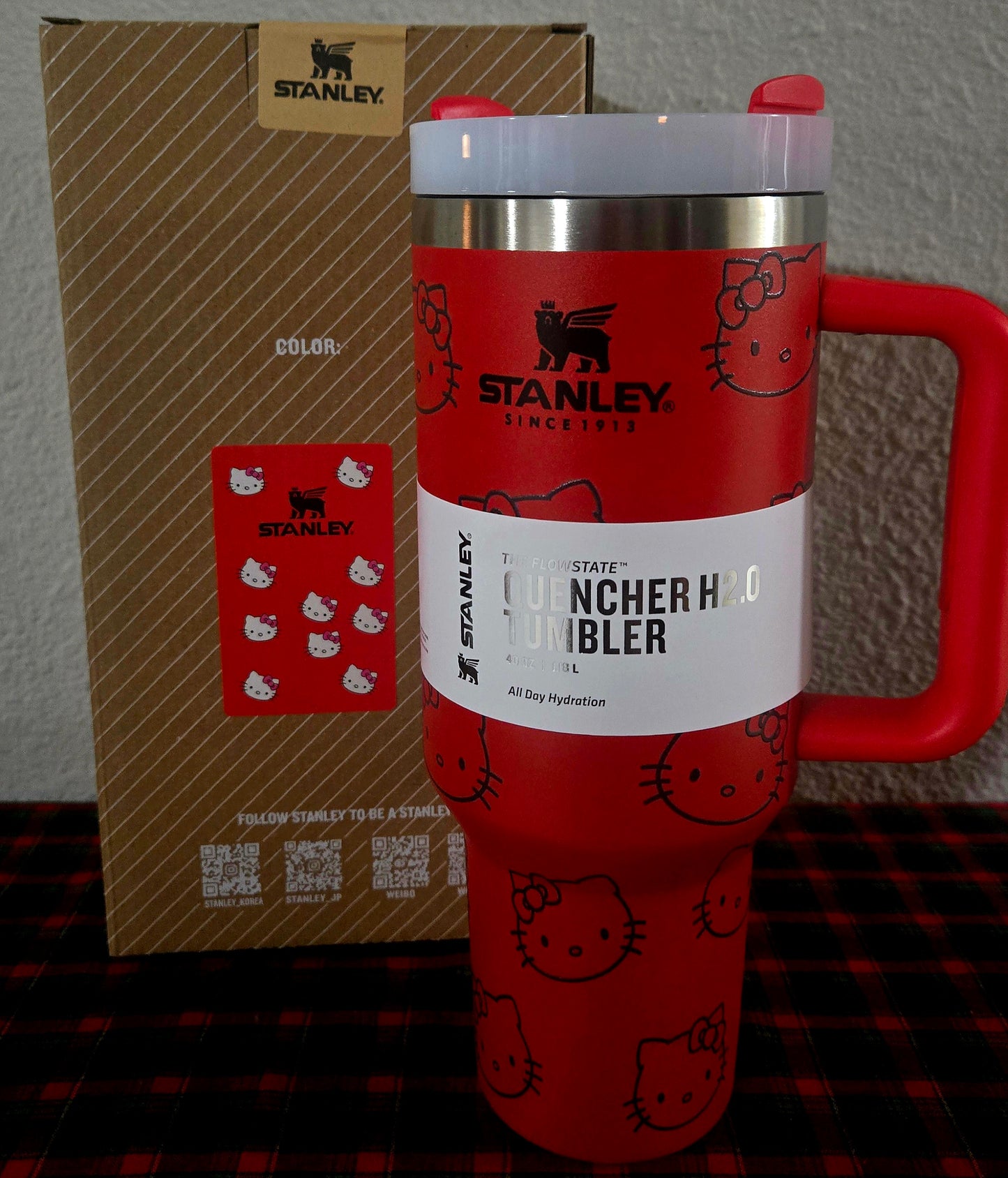 40oz Red Hello Kitty Tumbler